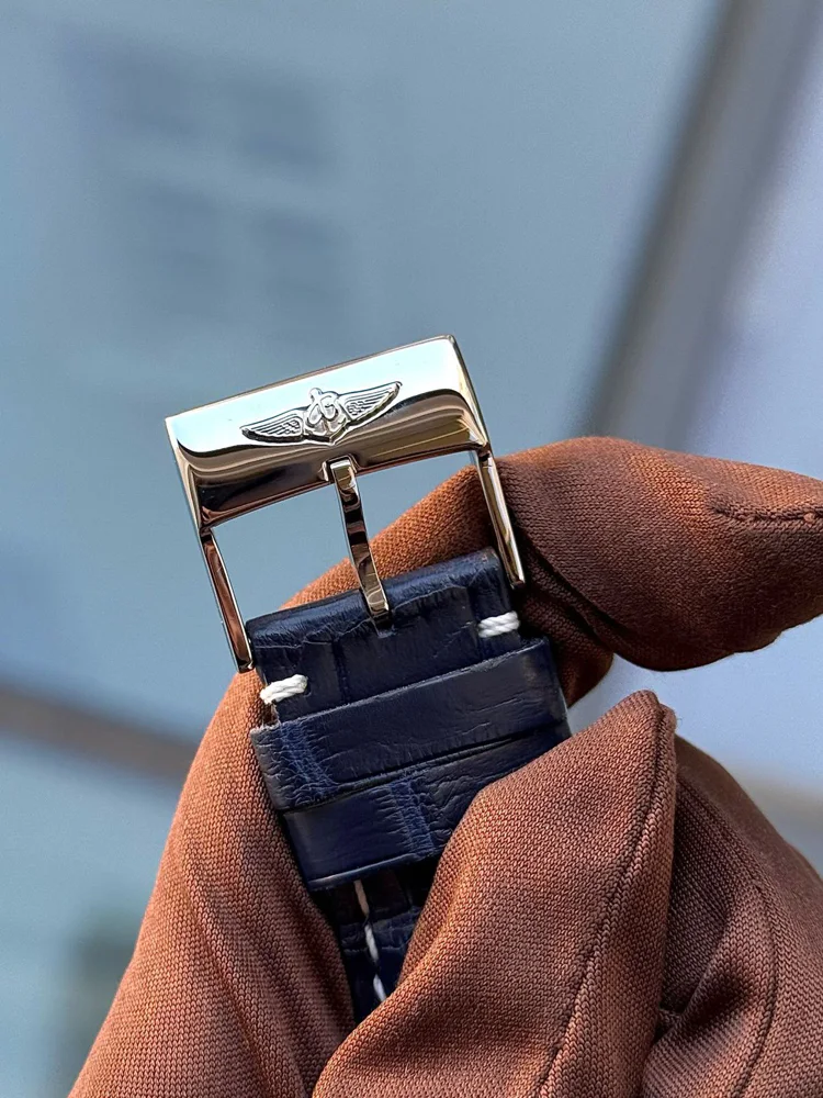 Breitling Bentley Motors T 48 mm box and papers 2010